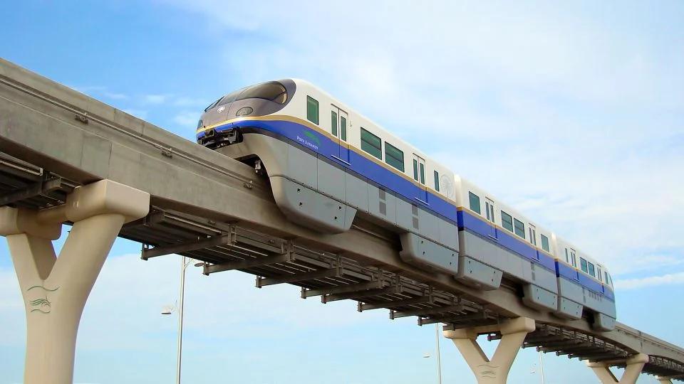 The Palm Jumeirah Monorail - Image 15